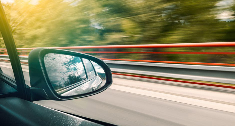 Faire des économies en réservant sa location de voiture à l'avance chez Thrifty Réunion